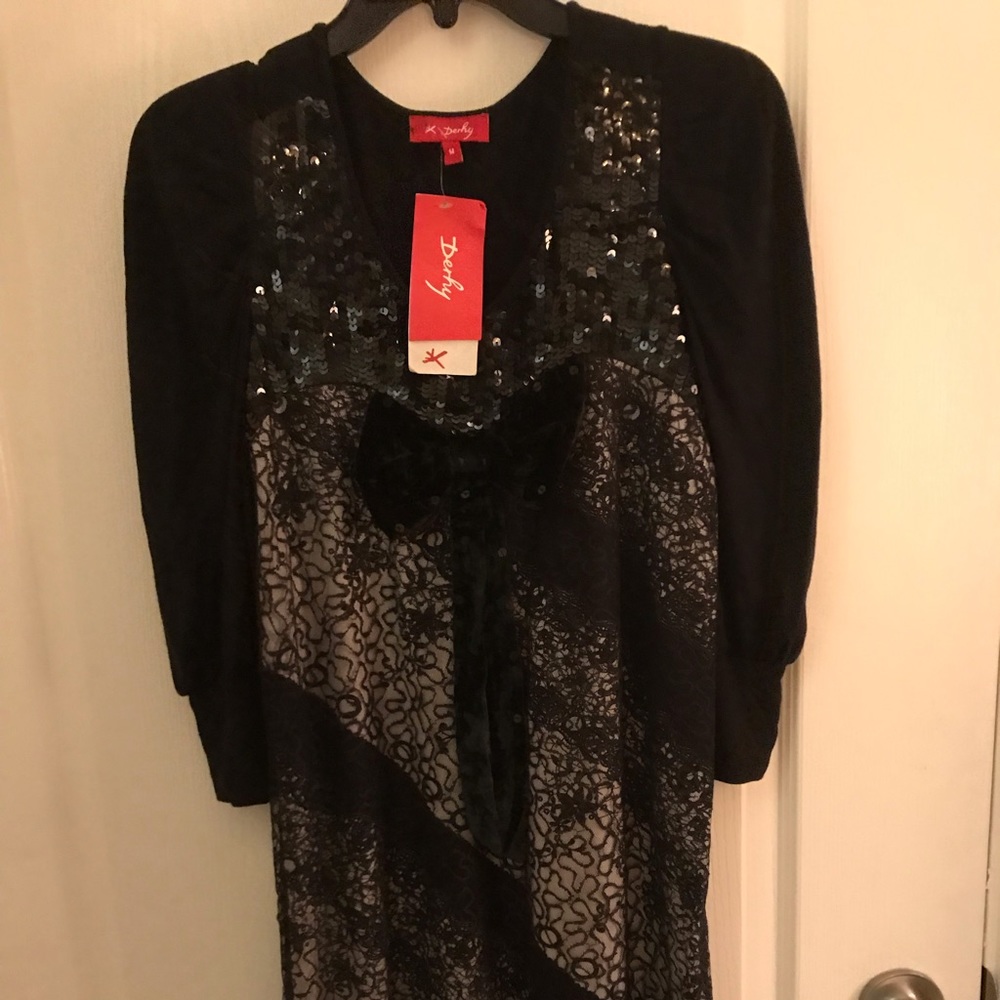 Dress evening/casual. Parisienne style